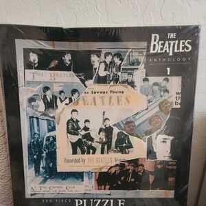NIB - The Beatles Anthology 1 Jigsaw Puzzle